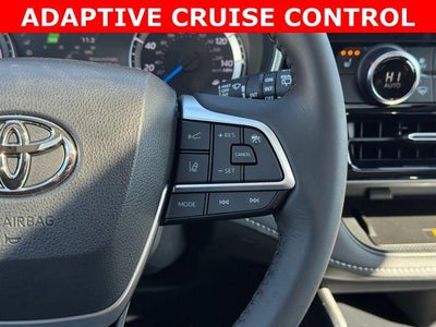 2024 Toyota Highlander Hybrid XLE AWD