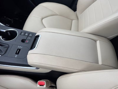 2025 Toyota Highlander Hybrid XLE AWD