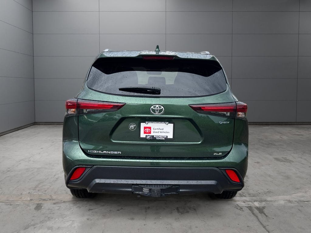2025 Toyota Highlander Hybrid XLE AWD