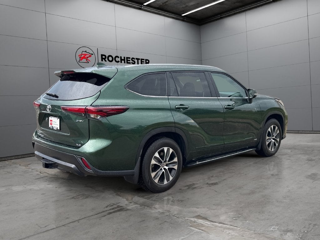 2025 Toyota Highlander Hybrid XLE AWD
