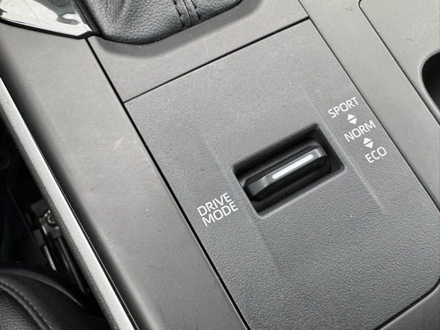 2025 Toyota Highlander Hybrid XLE AWD