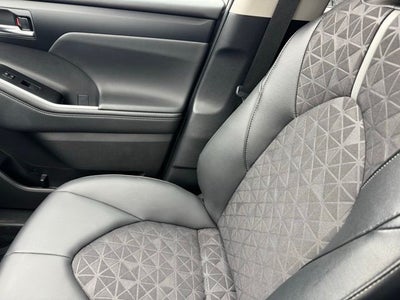 2025 Toyota Highlander Hybrid XLE AWD