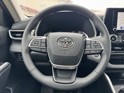 2025 Toyota Highlander Hybrid XLE AWD