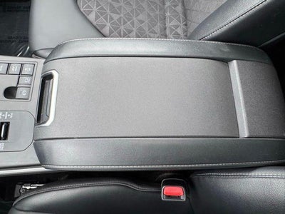 2025 Toyota Highlander Hybrid XLE AWD