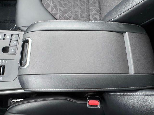 2025 Toyota Highlander Hybrid XLE AWD