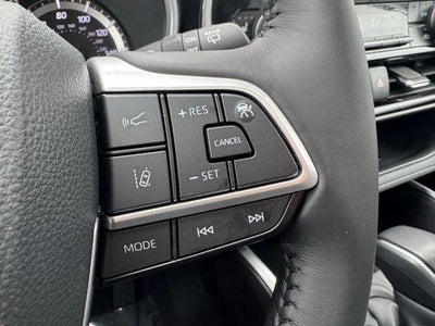 2025 Toyota Highlander Hybrid XLE AWD