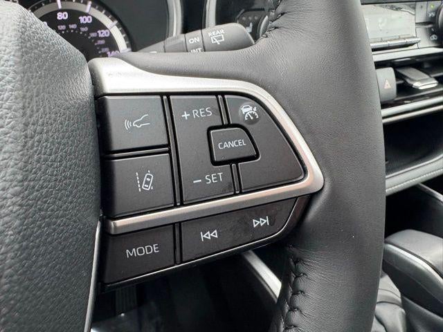 2025 Toyota Highlander Hybrid XLE AWD