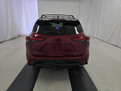 2025 Toyota Highlander Hybrid XLE AWD