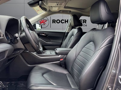 2024 Toyota Highlander Hybrid XLE AWD