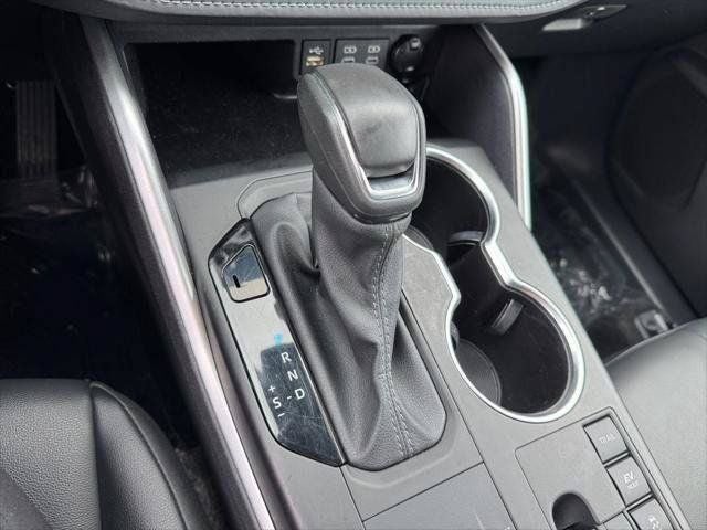 2024 Toyota Highlander Hybrid XLE AWD
