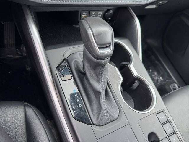2024 Toyota Highlander Hybrid XLE AWD