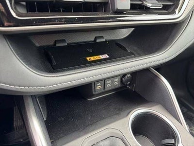 2024 Toyota Highlander Hybrid XLE AWD