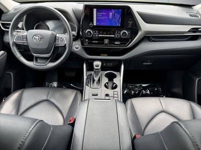 2024 Toyota Highlander Hybrid XLE AWD
