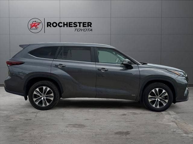 2024 Toyota Highlander Hybrid XLE AWD