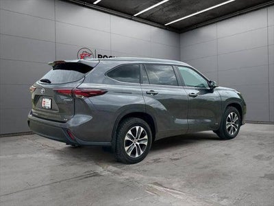 2024 Toyota Highlander Hybrid XLE AWD