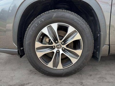 2024 Toyota Highlander Hybrid XLE AWD