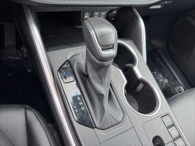 2024 Toyota Highlander Hybrid XLE AWD