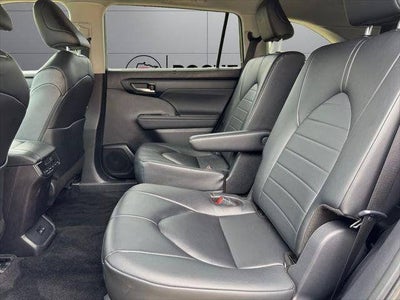 2024 Toyota Highlander Hybrid XLE AWD