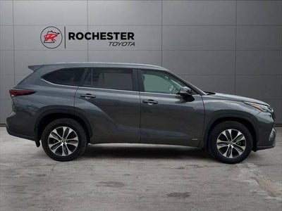 2024 Toyota Highlander Hybrid XLE AWD