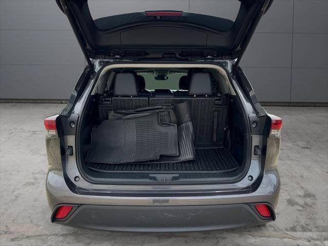 2024 Toyota Highlander Hybrid XLE AWD