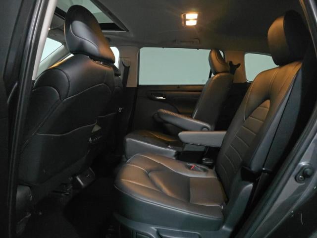 2024 Toyota Highlander Hybrid XLE AWD