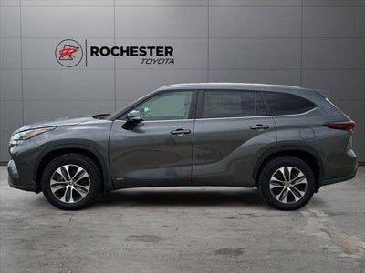 2024 Toyota Highlander Hybrid XLE AWD