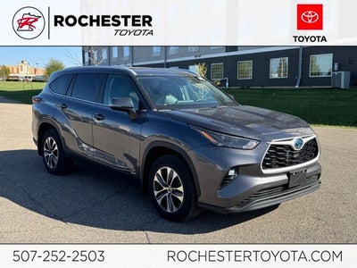 2024 Toyota Highlander Hybrid XLE AWD