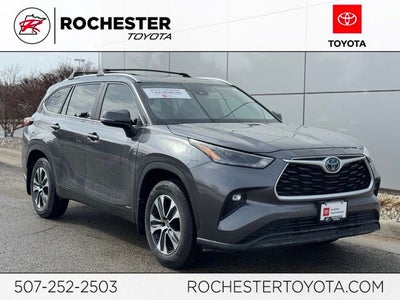 2024 Toyota Highlander Hybrid XLE AWD