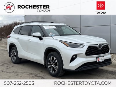 2023 Toyota Highlander XLE AWD