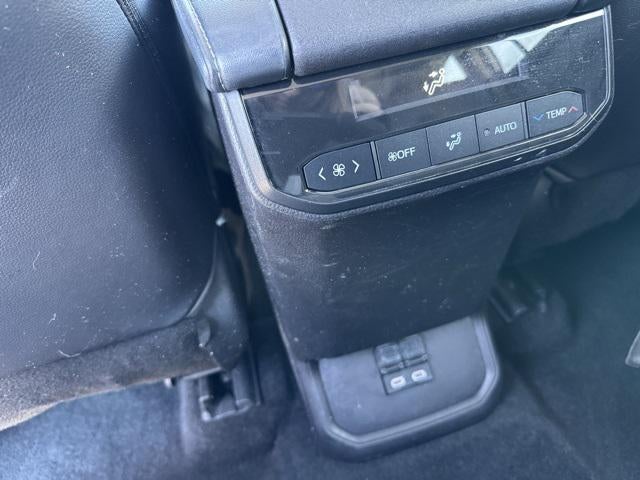 2023 Toyota Highlander XLE AWD