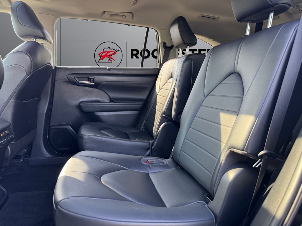 2023 Toyota Highlander XLE AWD