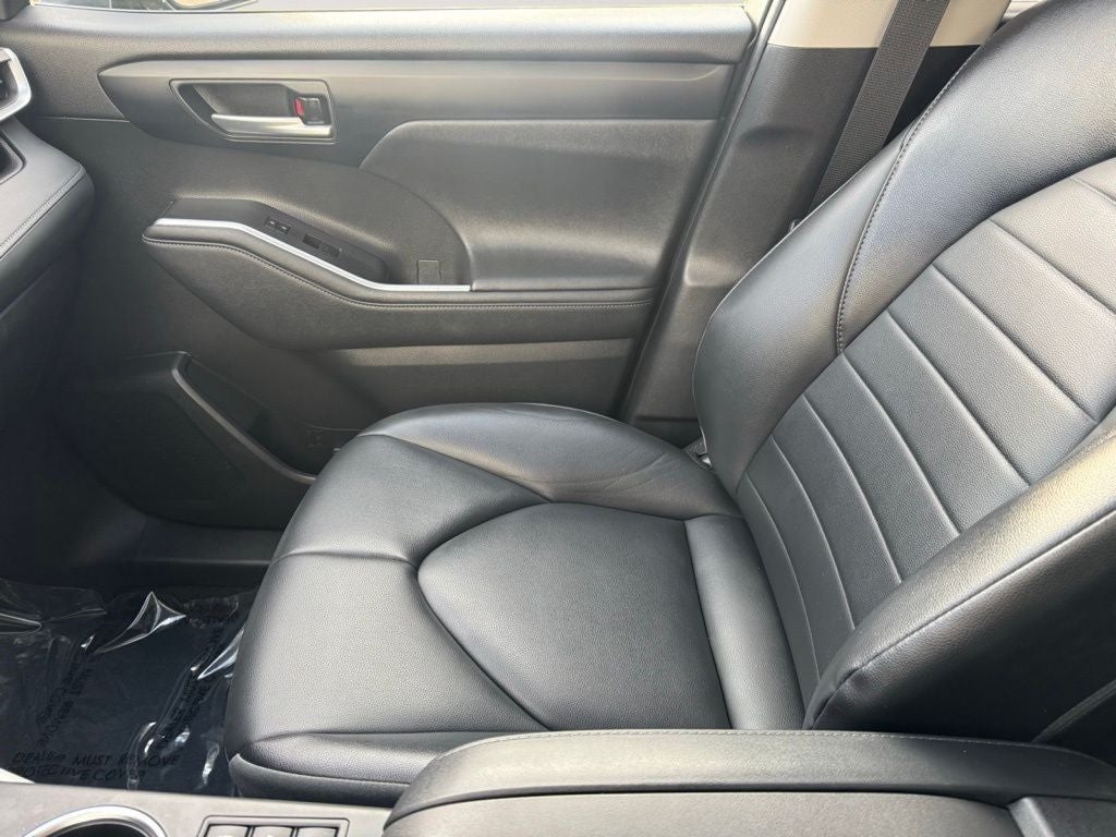 2023 Toyota Highlander XLE AWD