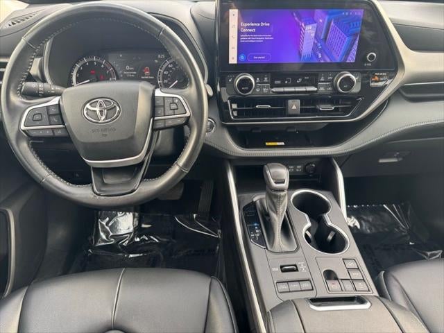 2023 Toyota Highlander XLE AWD