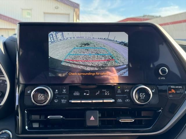 2023 Toyota Highlander XLE AWD