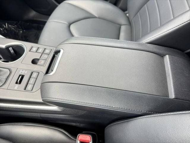 2023 Toyota Highlander XLE AWD