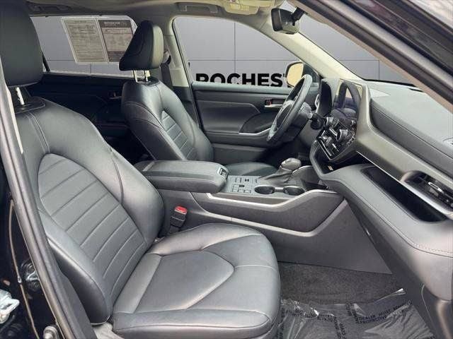 2023 Toyota Highlander XLE AWD