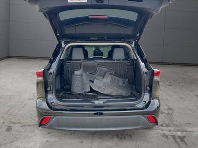 2023 Toyota Highlander XLE AWD