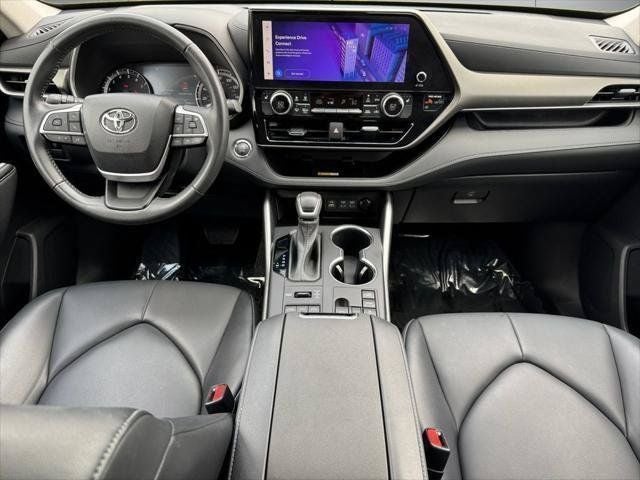 2023 Toyota Highlander XLE AWD
