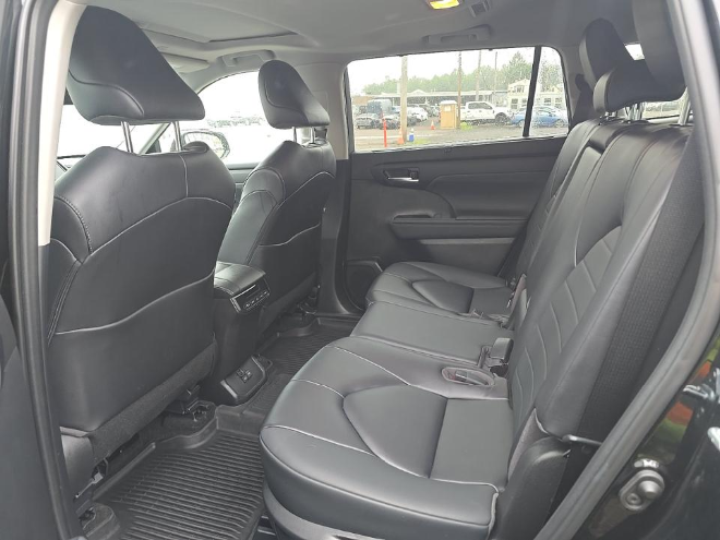 2023 Toyota Highlander XLE AWD