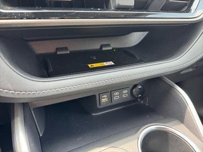 2023 Toyota Highlander XLE AWD