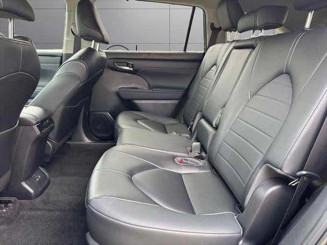 2023 Toyota Highlander XLE AWD