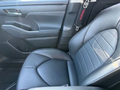2023 Toyota Highlander XLE AWD