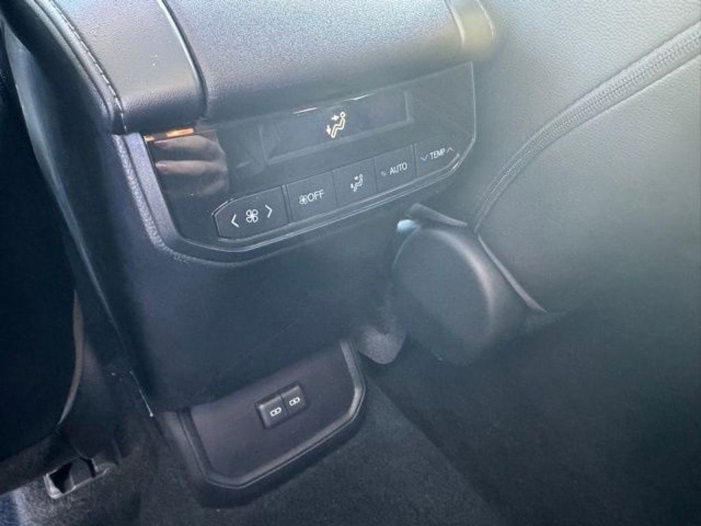 2023 Toyota Highlander XLE AWD