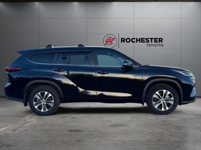 2023 Toyota Highlander XLE AWD