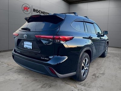 2023 Toyota Highlander XLE AWD