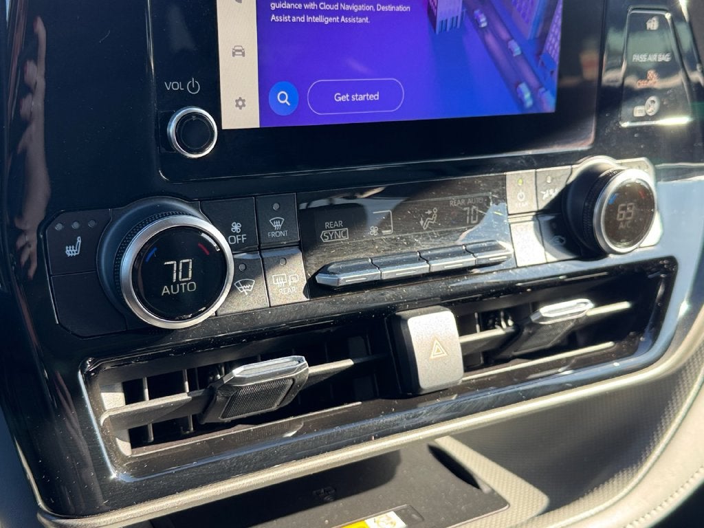 2024 Toyota Highlander XLE AWD