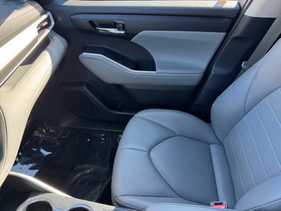 2024 Toyota Highlander XLE AWD
