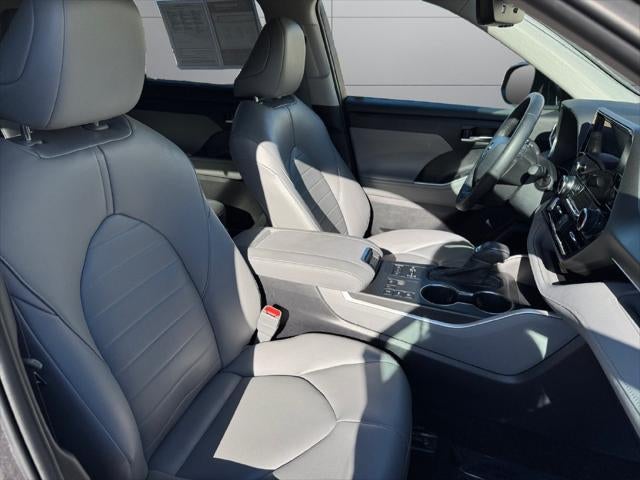 2024 Toyota Highlander XLE AWD