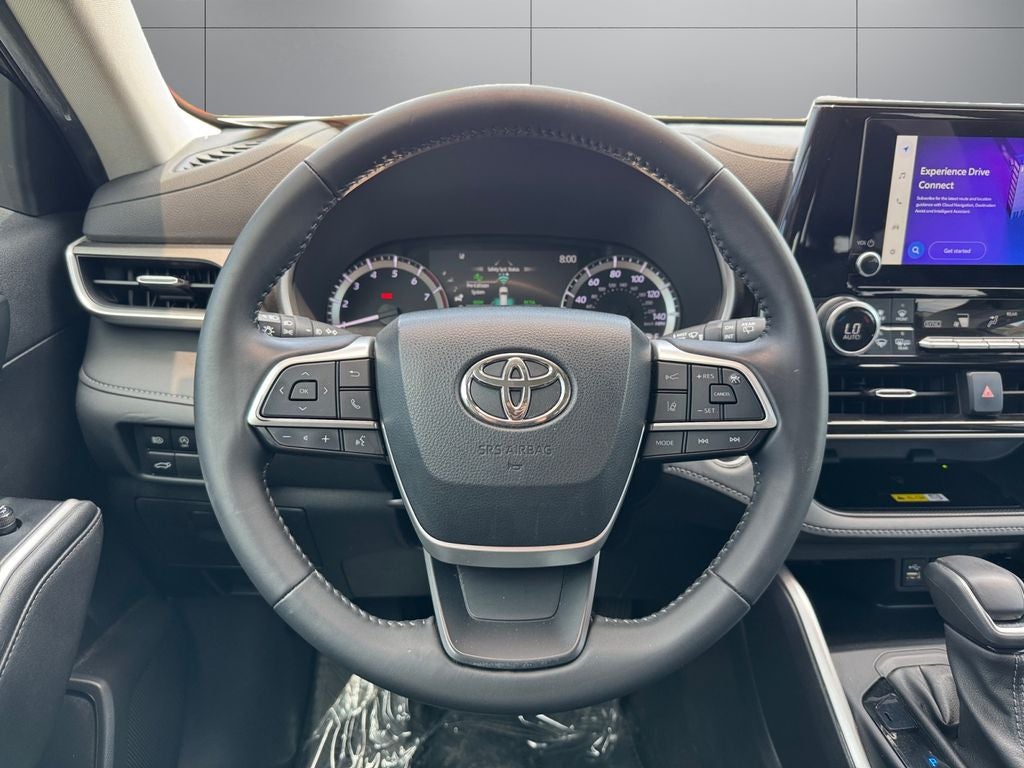 2023 Toyota Highlander XLE AWD