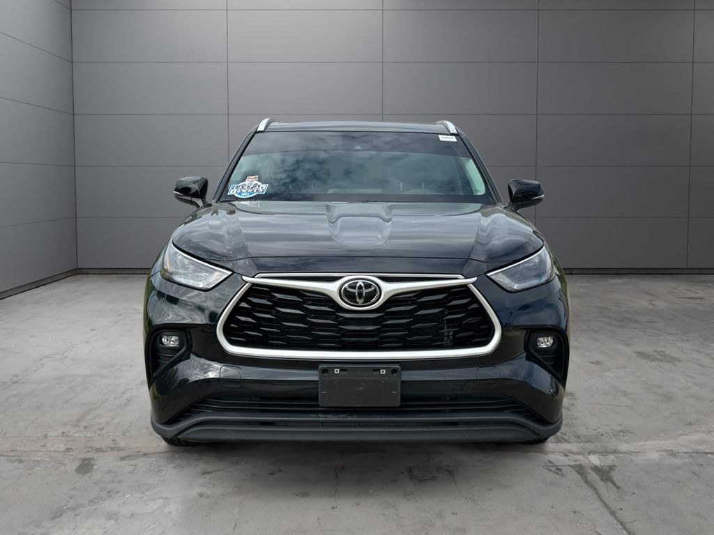 2023 Toyota Highlander XLE AWD